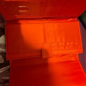 Red wallet